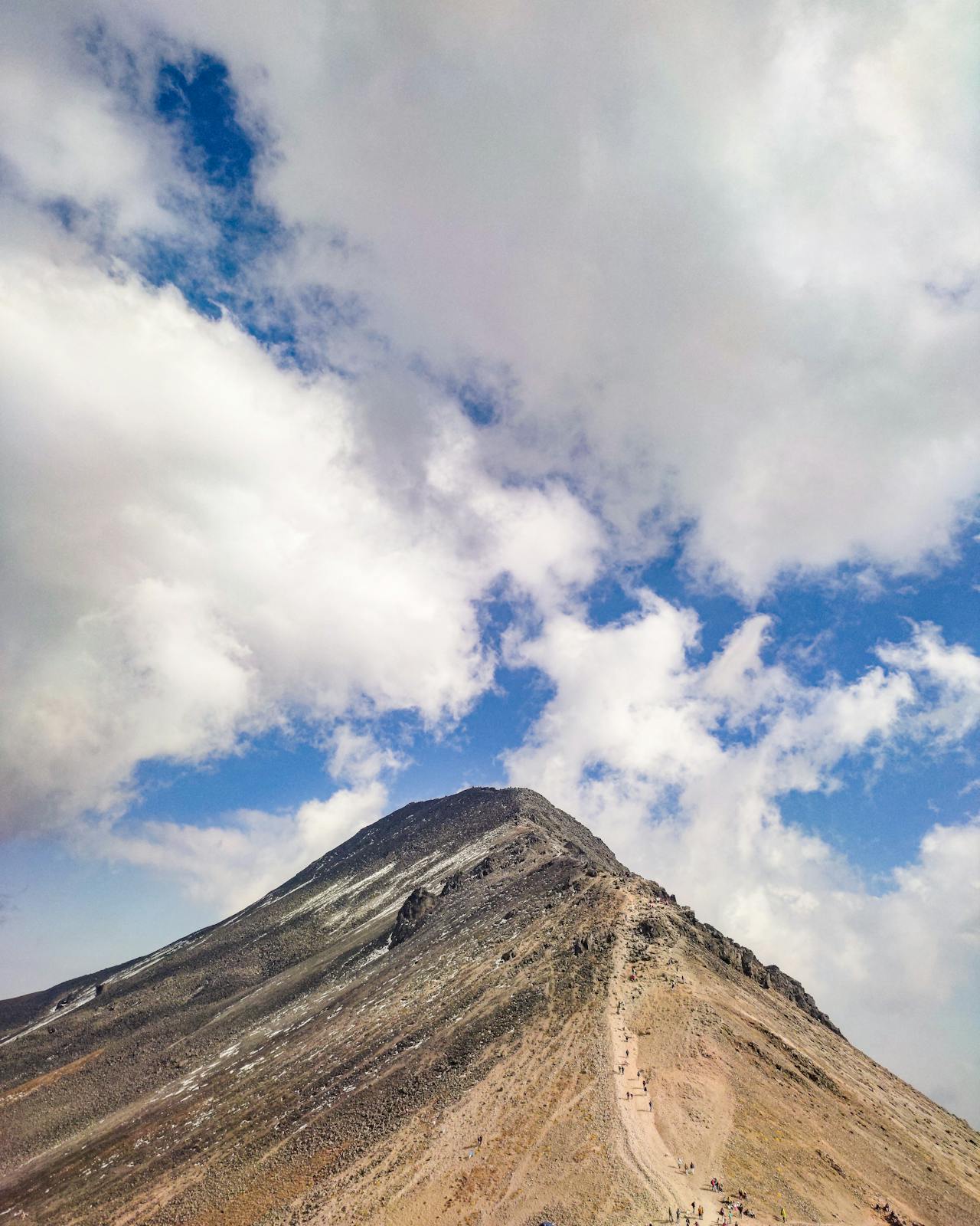 ol doinyo lengai trekking guide 